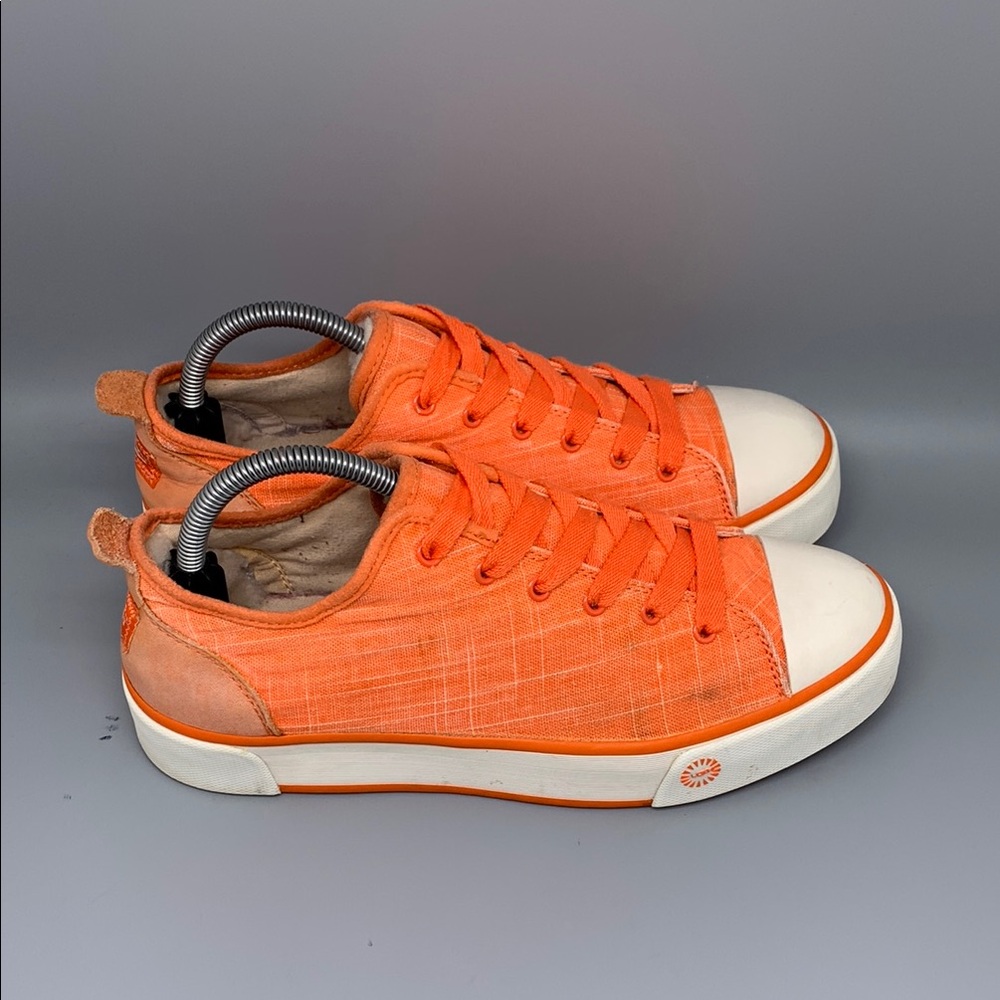 UGG Australia Lace Up Platform Shoes Women’s Sz 10